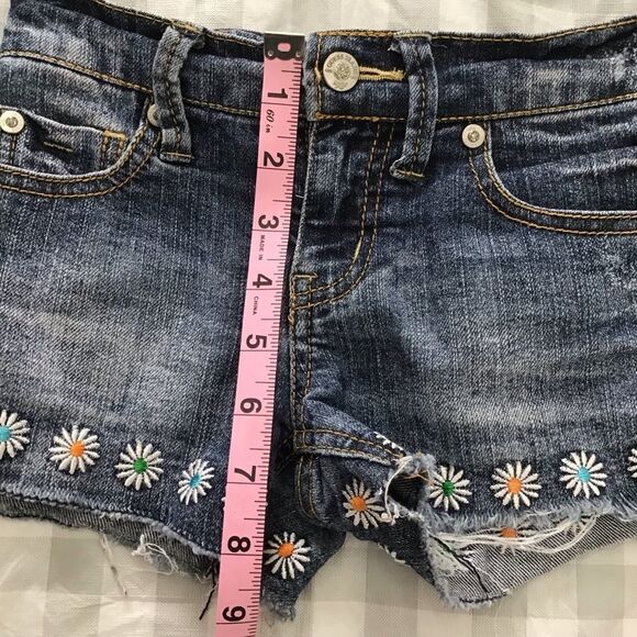 INFANT Guess girls daisy distressed jeans bono bohemian kid shorts denim… - Picture 4 of 8